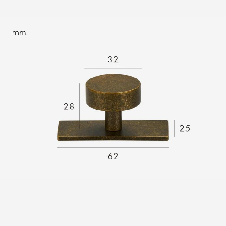 BALBI | Solid Brass Knob With Backplate