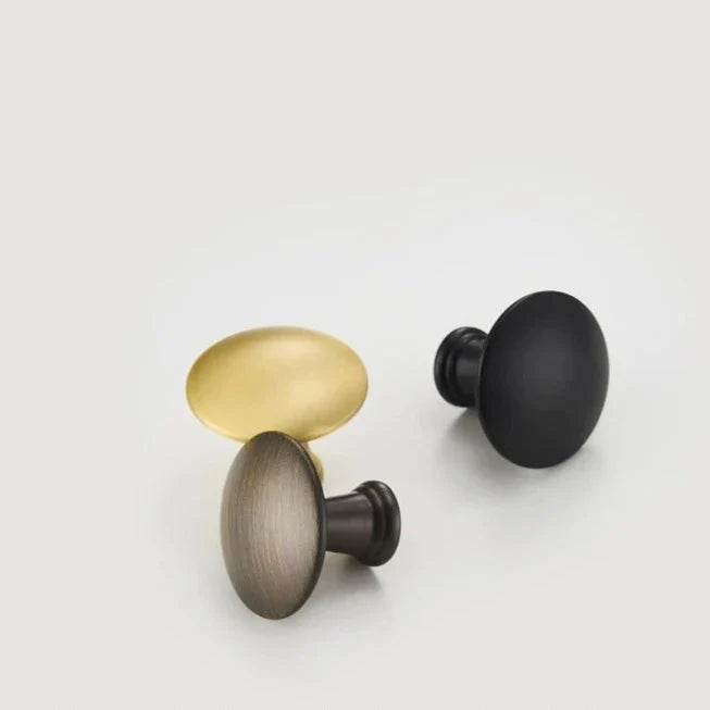 LOTTA | Solid Brass Knobs