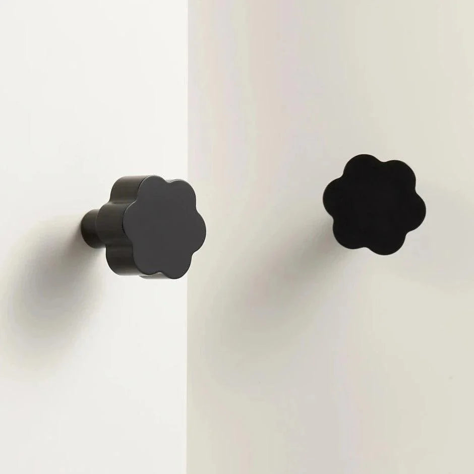 MERIDON | Solid Brass Knobs