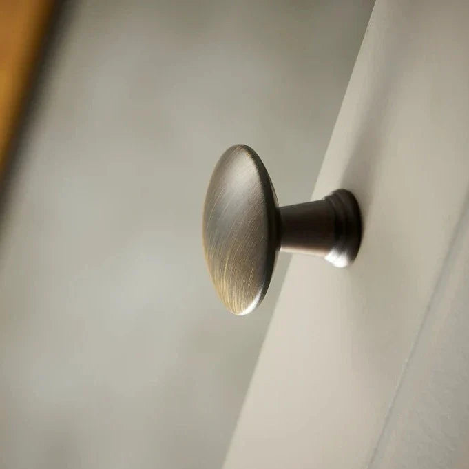 LOTTA | Solid Brass Knobs