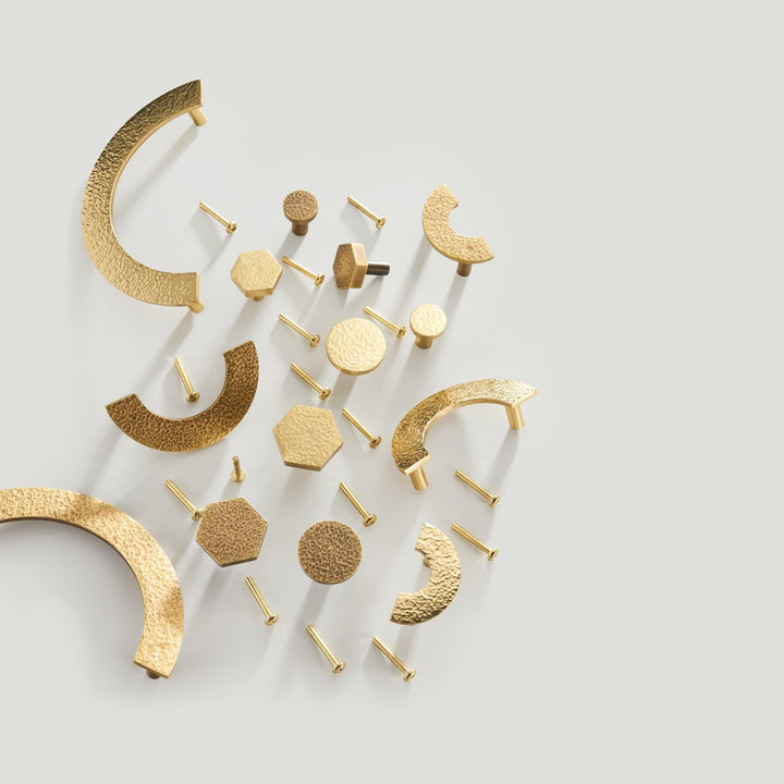 VARO | HAMMERED BRASS SEMI-CIRCLE HANDLES